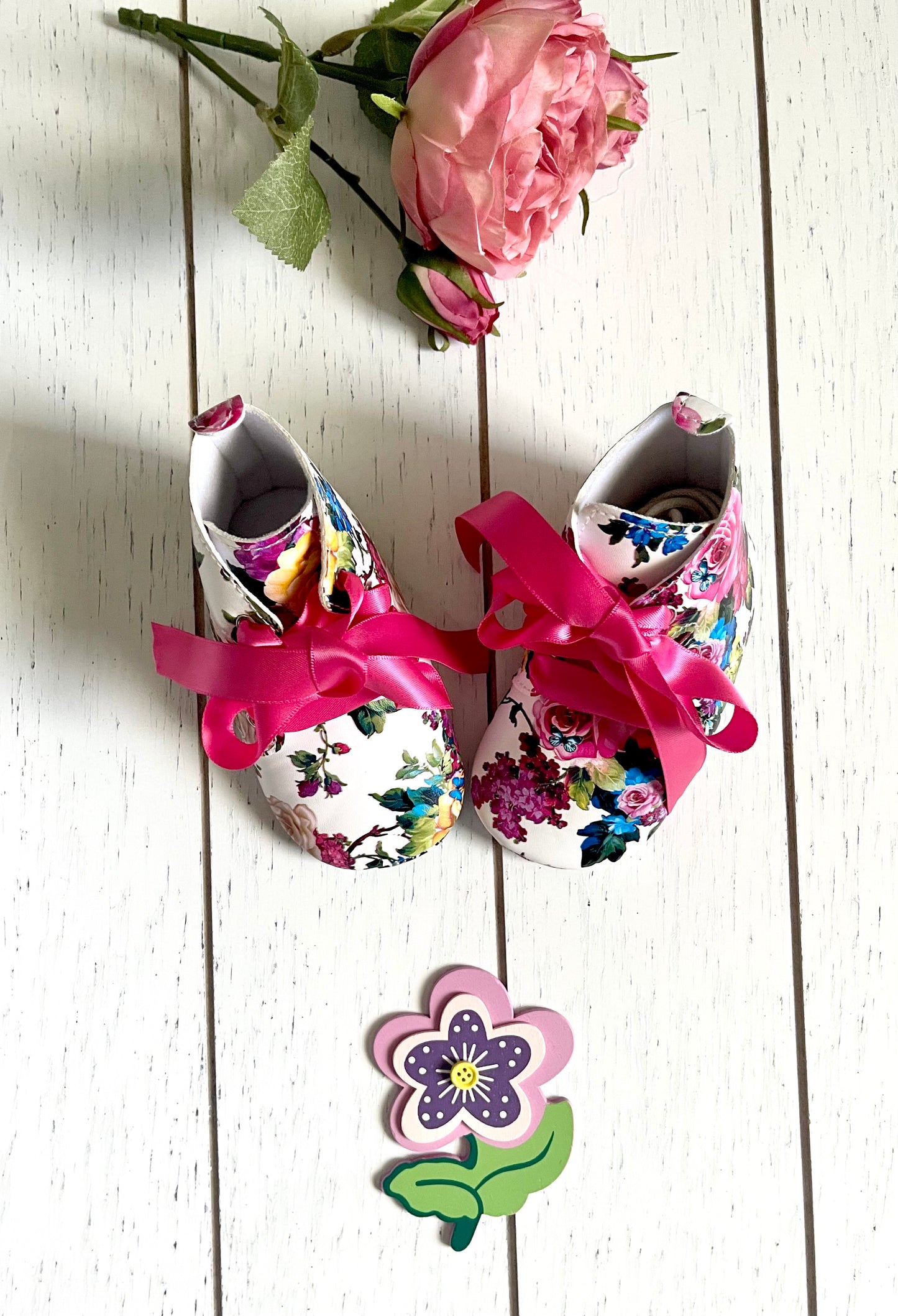 Vintage Floral PU leather high top, girl shoes