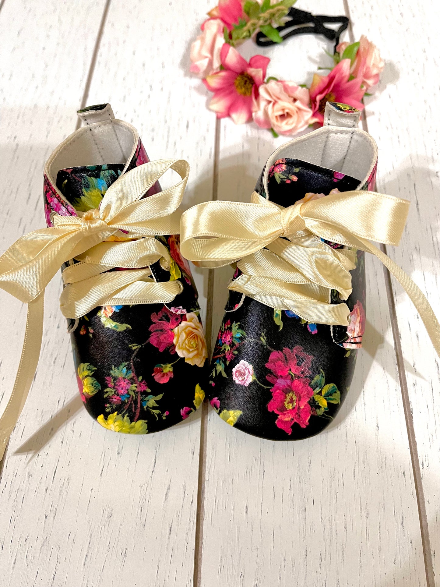 Vintage Floral PU leather high top, girl shoes