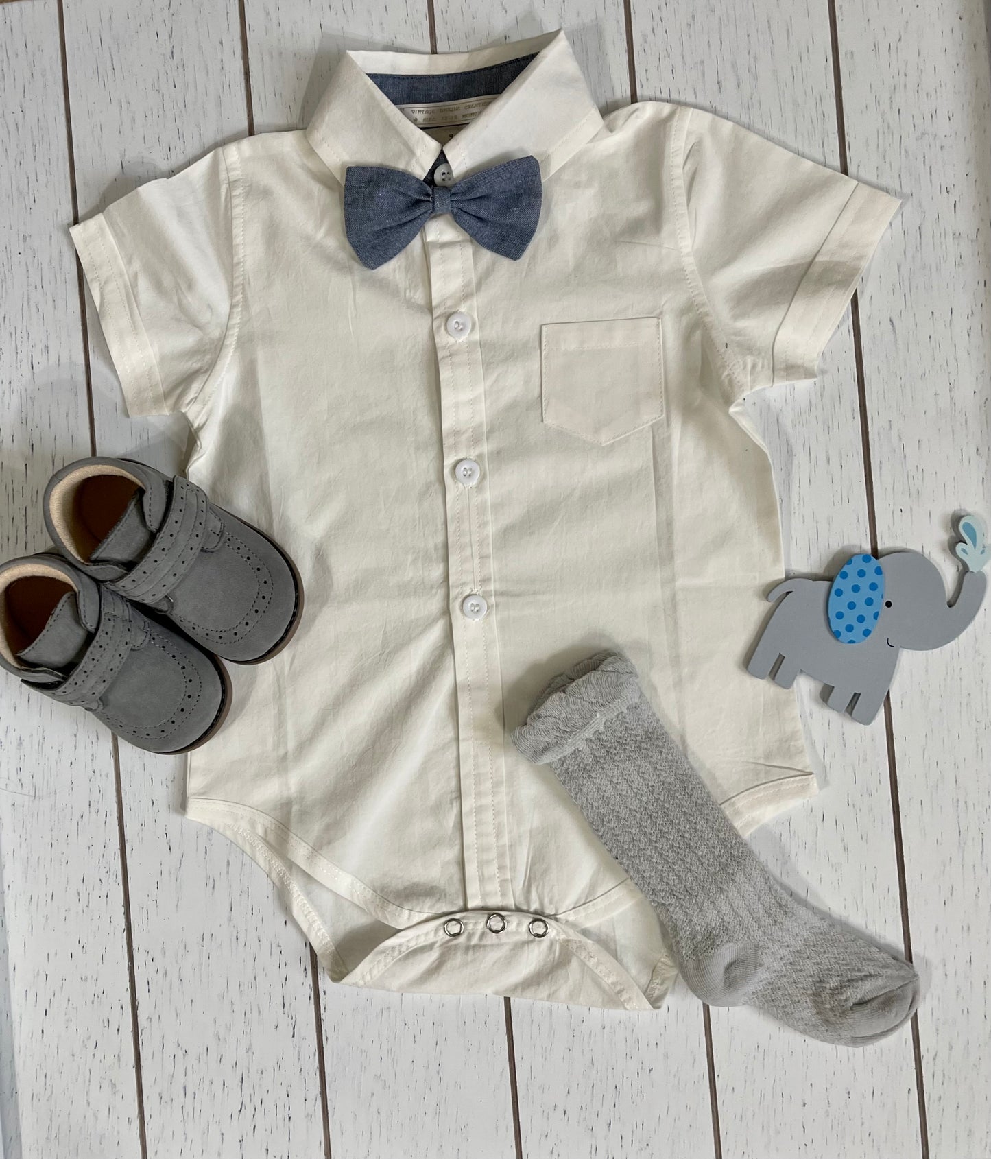 Gentlemen Gray Short With Bowtie and White Shirt Boy Outfit Set