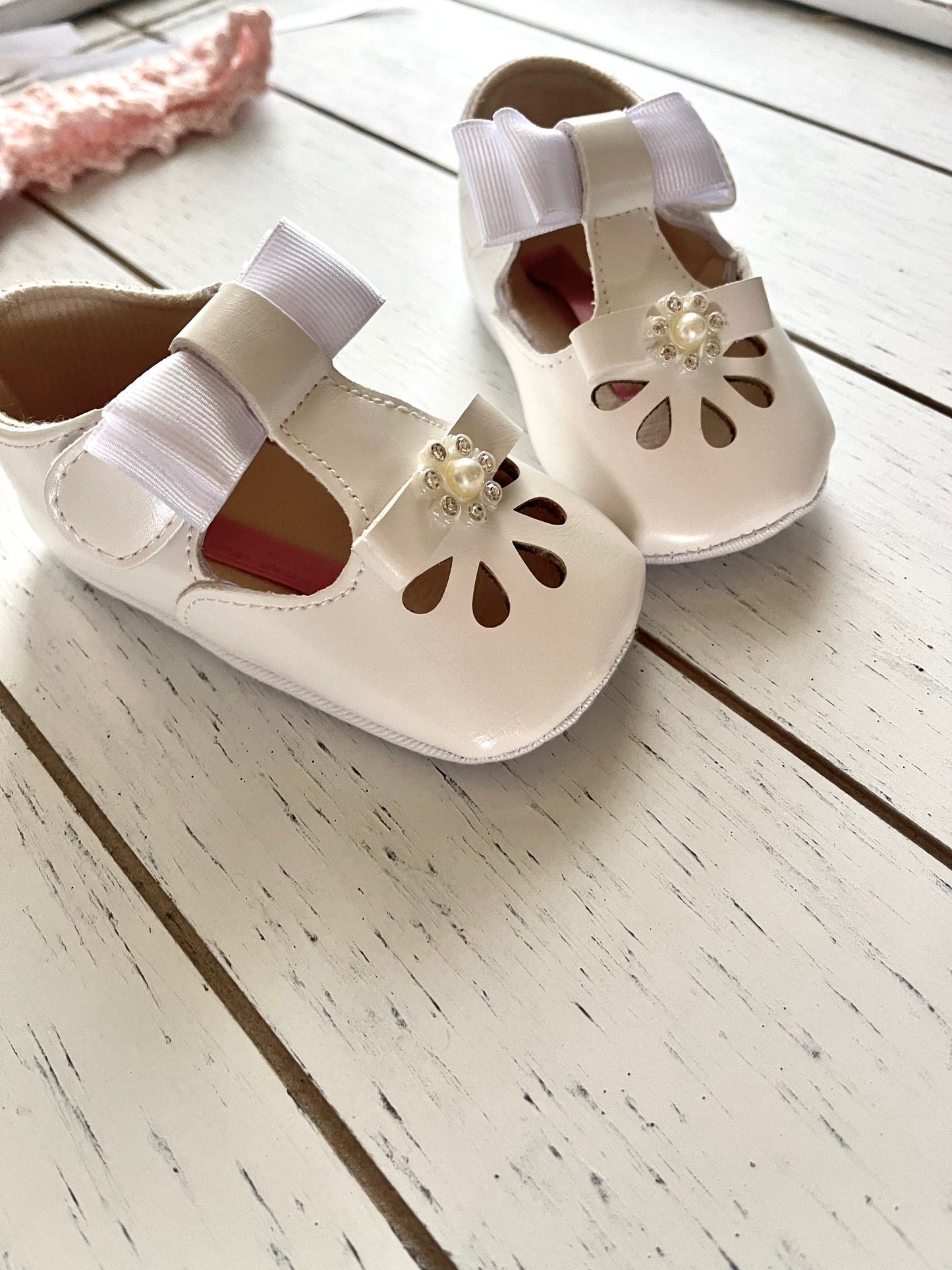 Bow & Flower pearl Baby Girl Shoes