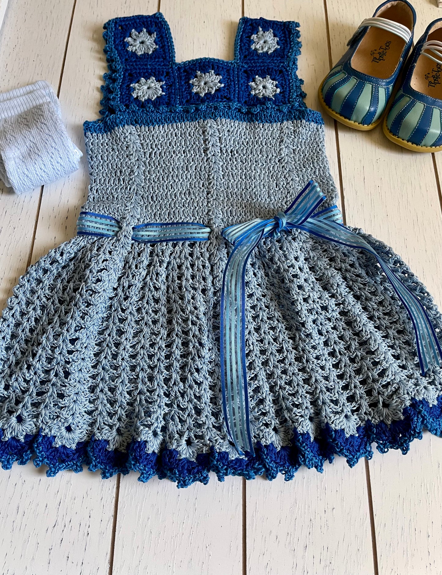 Sleeveless Two tone Blue Crochet Girl Dress