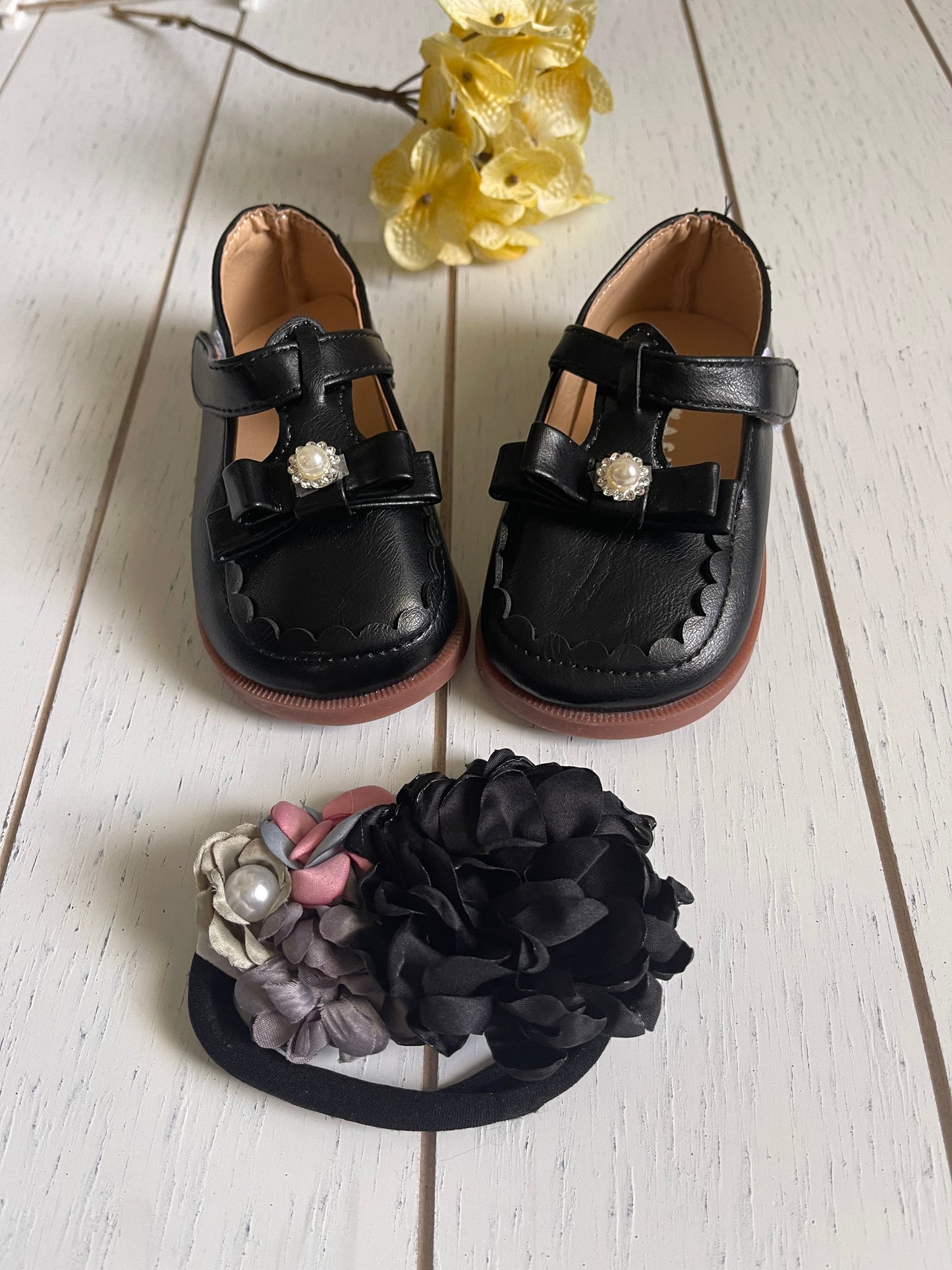 Pearl Bowtie Princess Girl Shoes