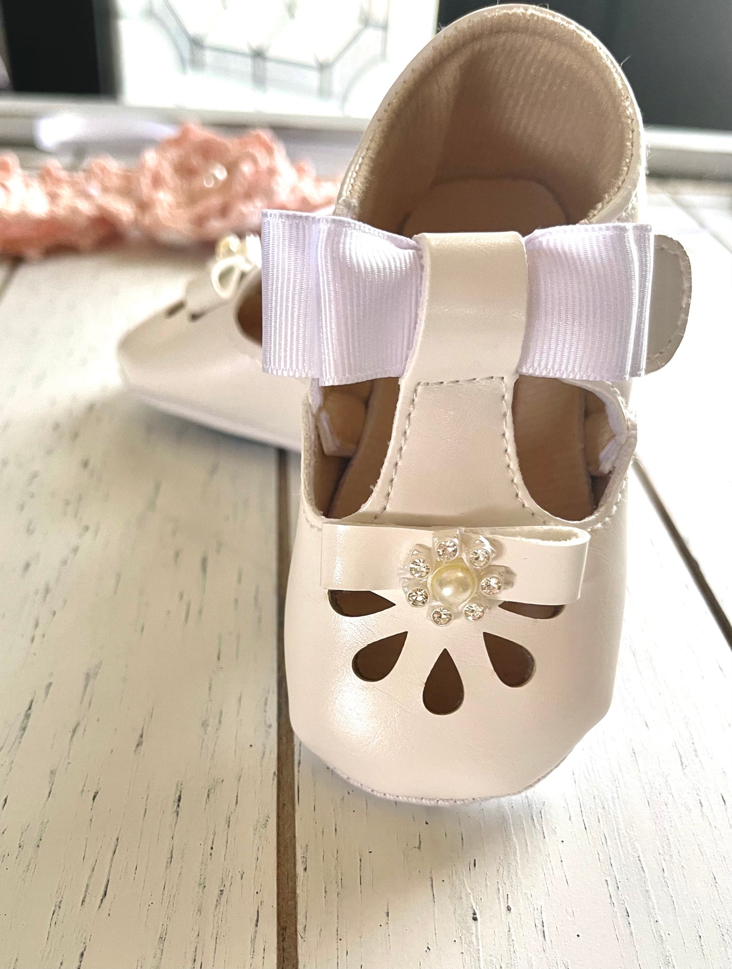 Bow & Flower pearl Baby Girl Shoes