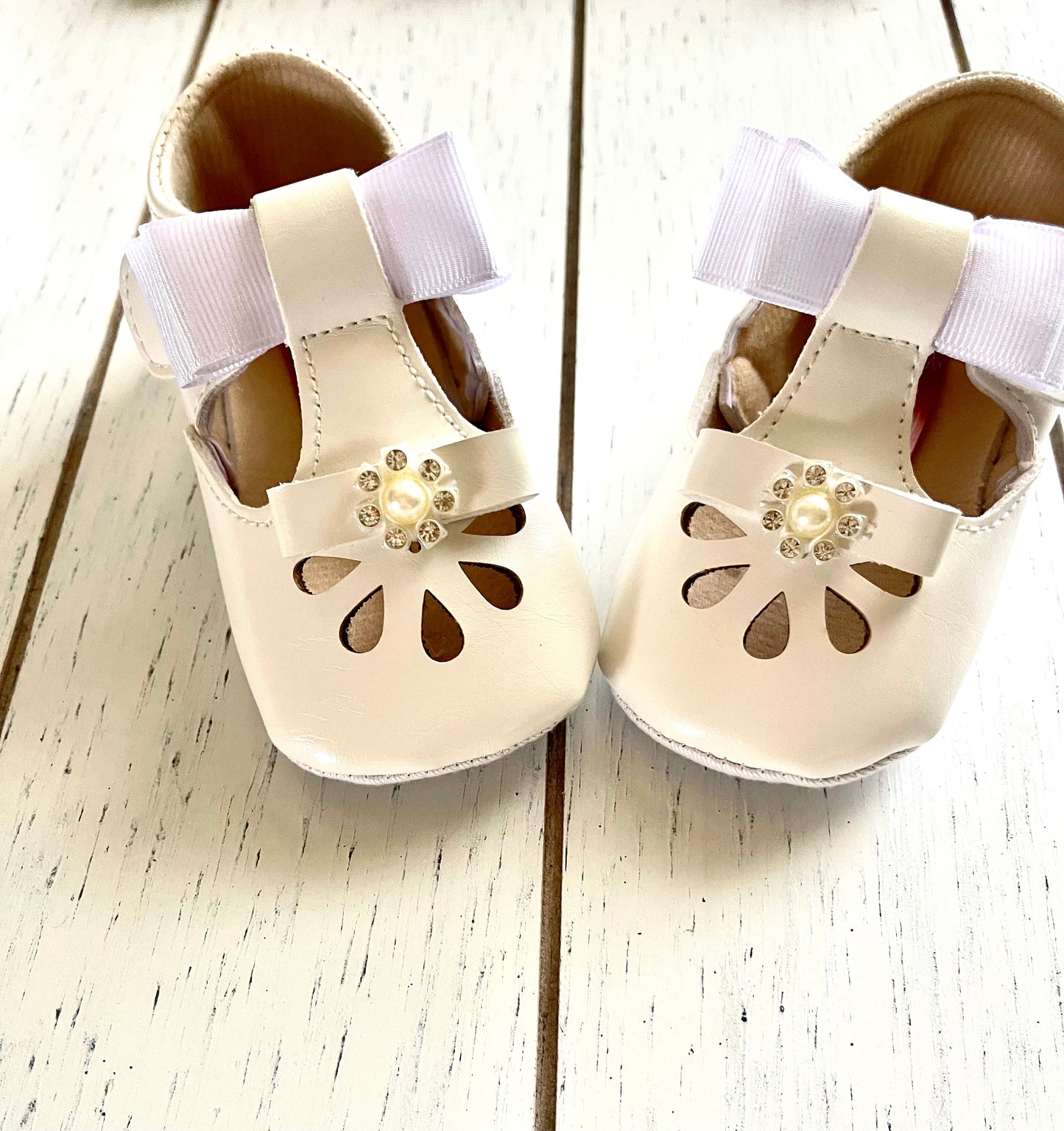 Bow & Flower pearl Baby Girl Shoes